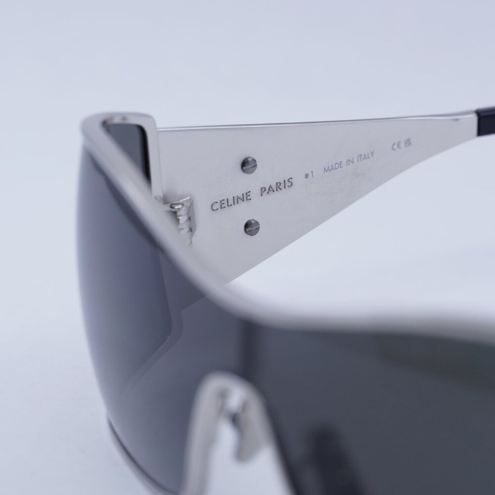 🕶️ New Celine CL40283U 16A Sunglasses - Silver Frame, Grey Lenses - Picture 8 of 12